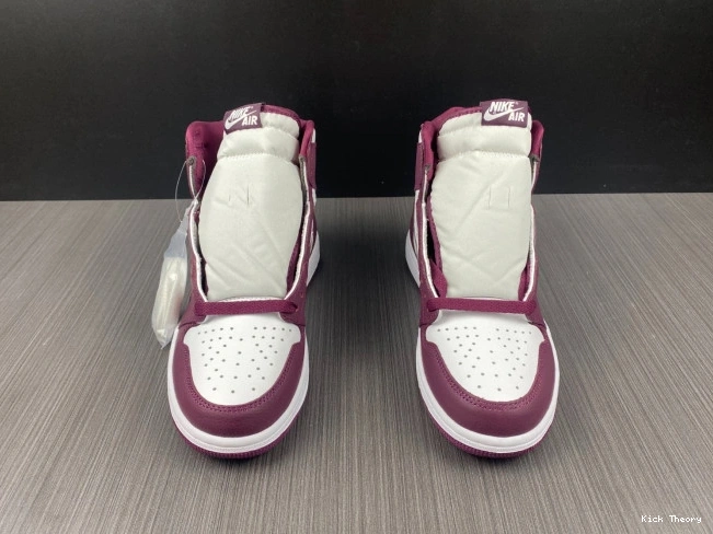 Kick Theory 555088-611 OG Air 1 High Bordeaux Jordan 0814